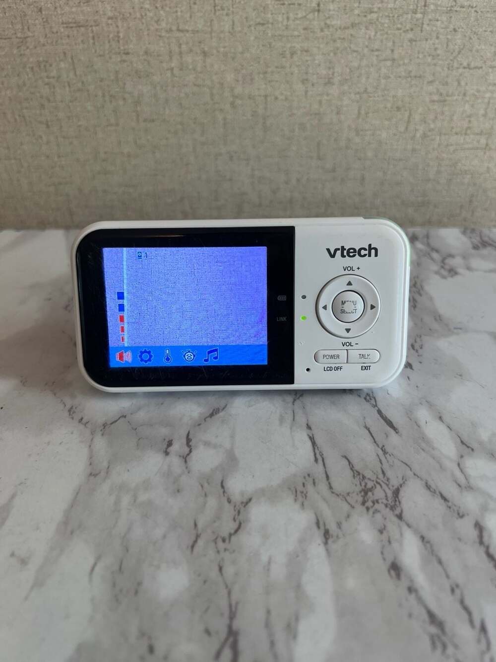 VTech VM819 Digital Video Baby Monitor